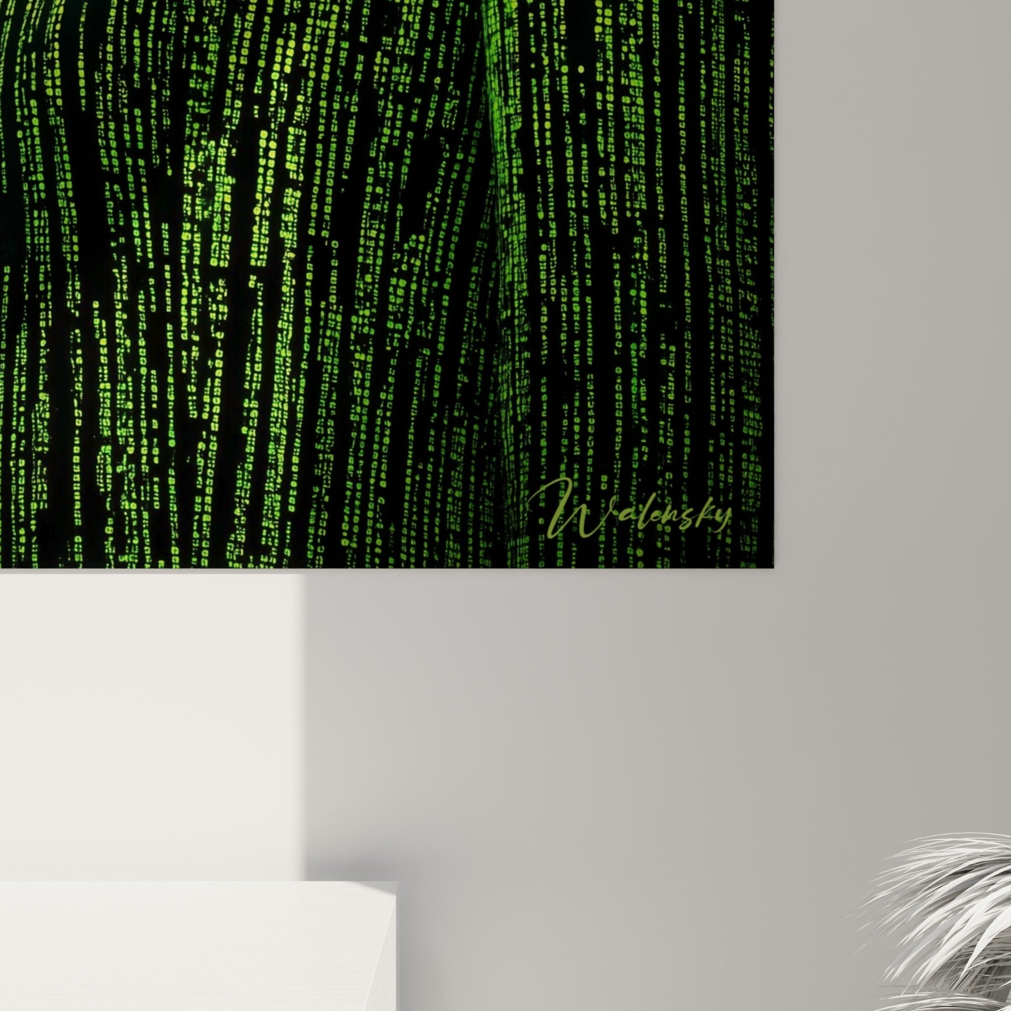 Empâtements graphiques verts et noirs sur la matière du manteau, grain pixelisé du visage éclairé
