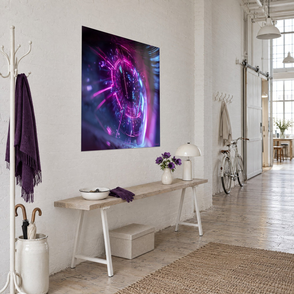 Tableau pupille futuriste cerclée de néons magenta et cyan, cils flous en haut, vue de trois-quarts dans un loft clair