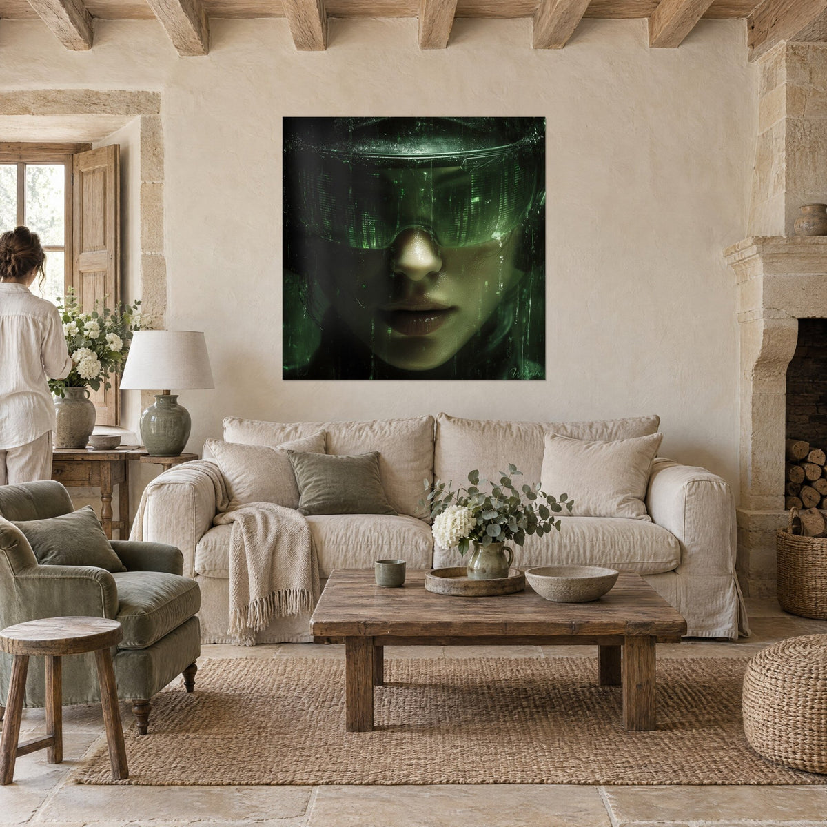Schilderij gezicht achter groene bril met numerieke code en bleke huid, boven een bank in een lichte woonkamer