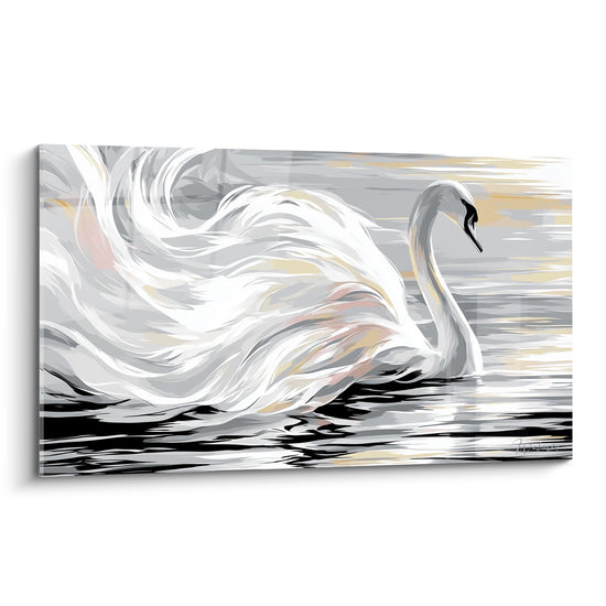 Cygne blanc aux ailes déployées, reflets dorés et gris argenté sur eau sombre
