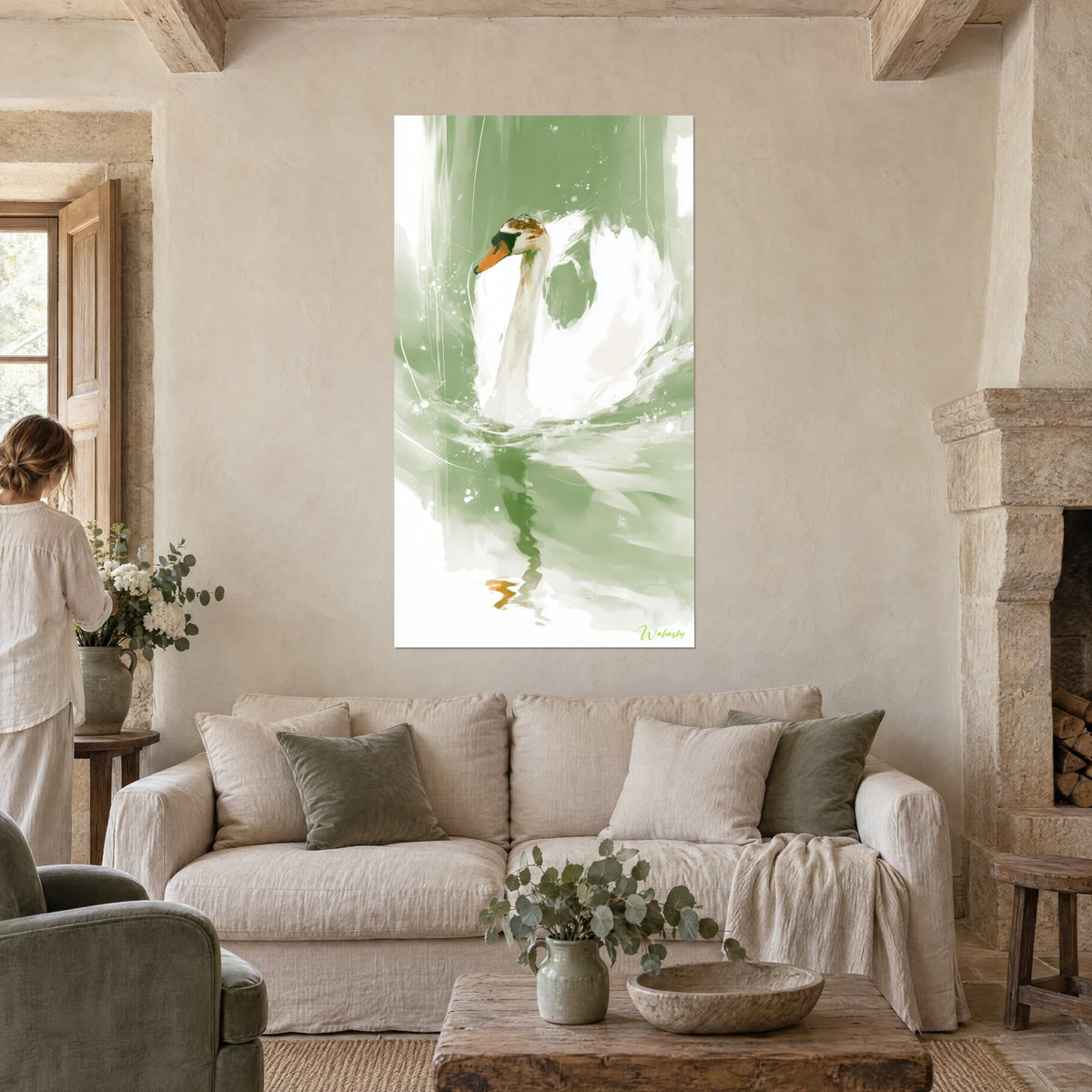 Tableau cygne blanc glissant sur une eau vert amande, bec orange et éclaboussures argentées, au-dessus d'un canapé dans un salon lumineux
