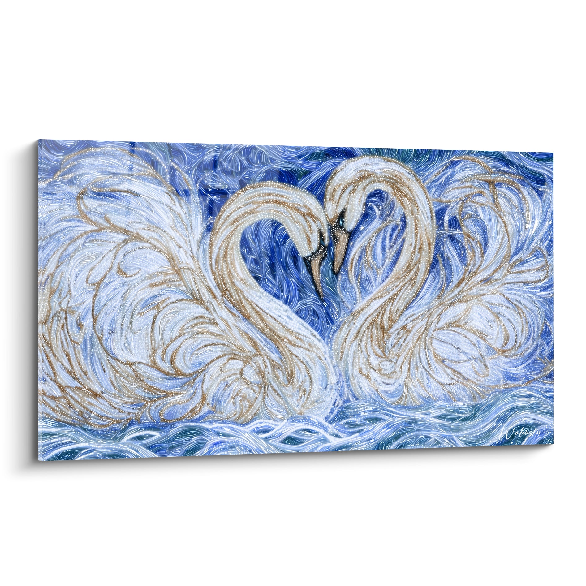 Cygnes enlacés en cœur, plumage blanc et doré sur fond bleu marine ondulant
