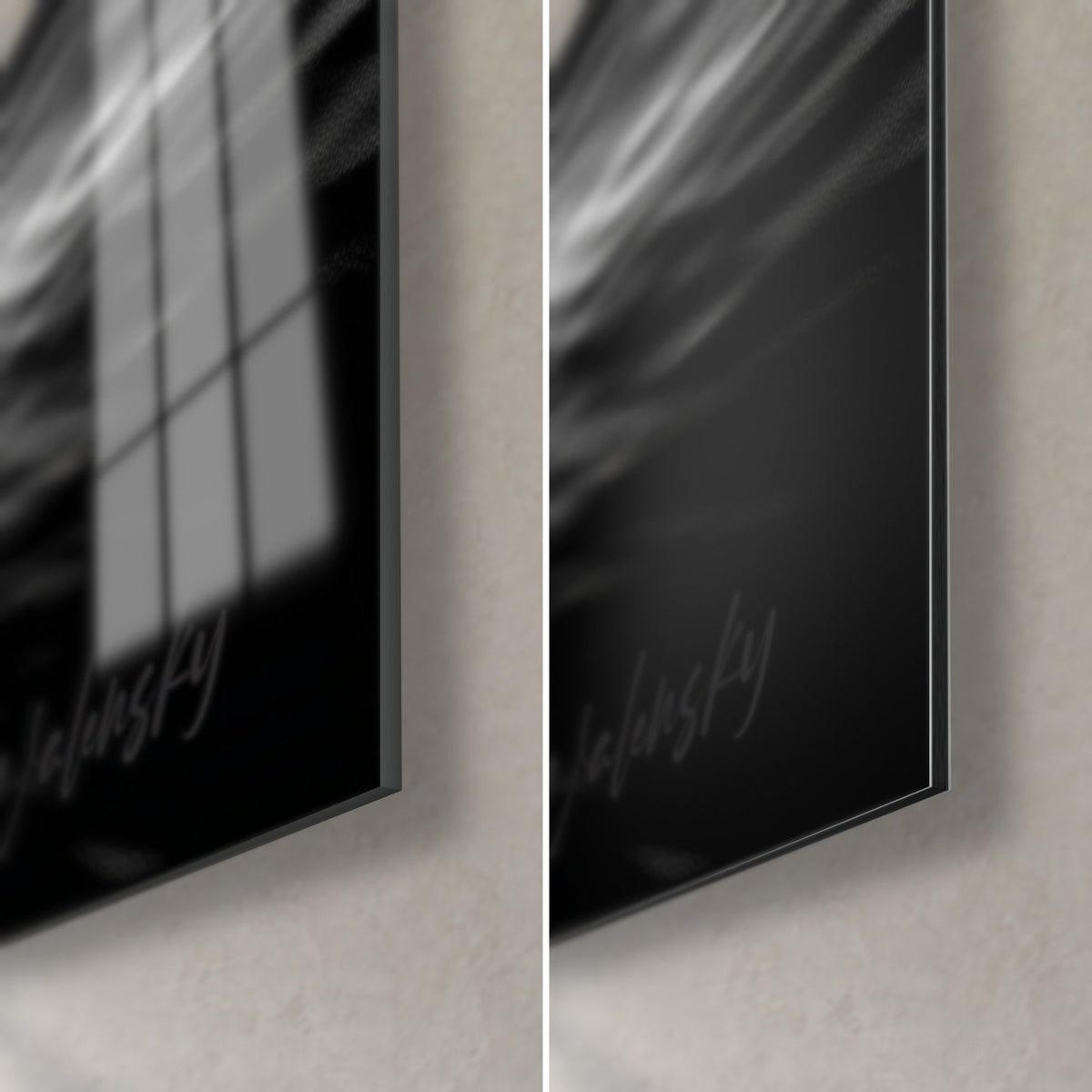 Tableau cygne blanc et noir, coin bas droit : verre brillant à gauche, Dibond mat à droite, tranche fine de 3 mm et signature grise