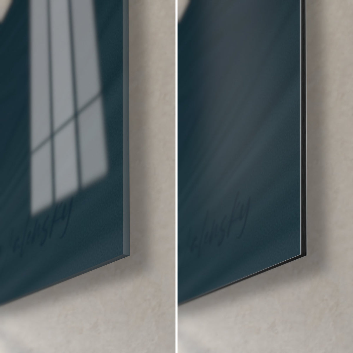 Tableau cygne blanc sur eau anthracite, coin bas droit : verre acrylique brillant et reflets à gauche, alu Dibond mat à droite, tranche 3 mm