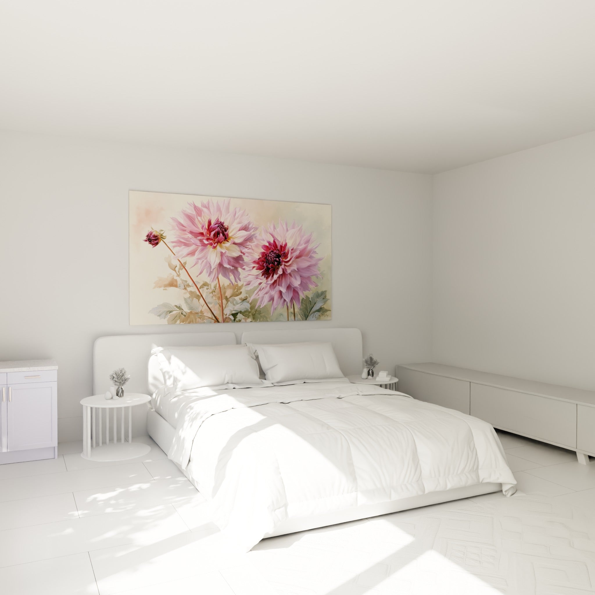 Fleurs de dahlia rose et bordeaux déployées, accrochées au-dessus d'un lit dans une chambre claire