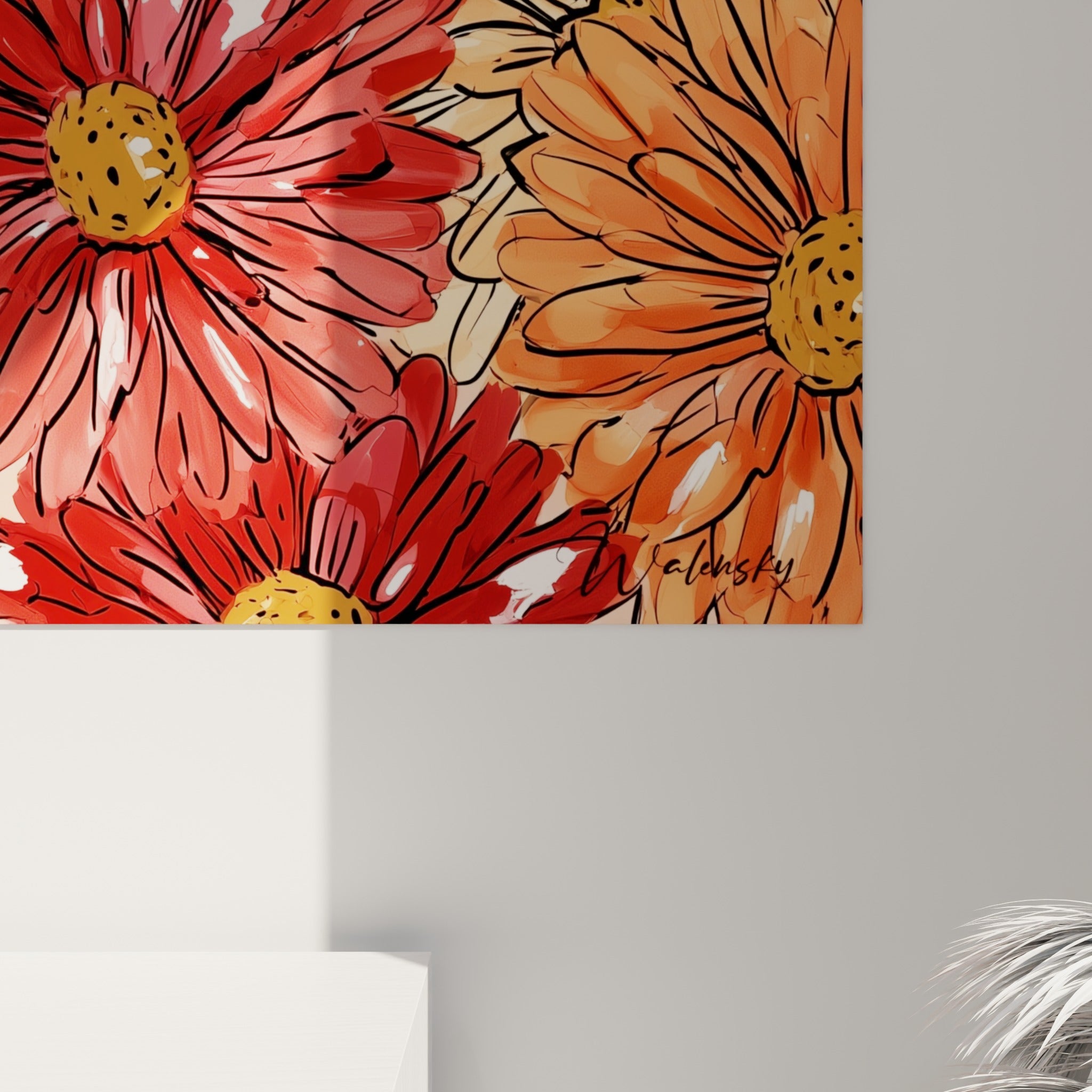 Détail des pétales de dahlia où le rouge profond et l'orangé se fondent avec des traits d'encre noire