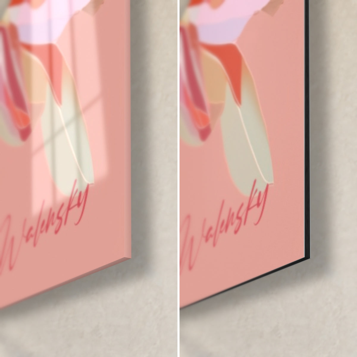 Quadro dalia rosa e corallo, angolo in basso a destra: firma Walensky in rosa su fondo salmone, vetro lucido a sinistra, Dibond nero opaco a destra
