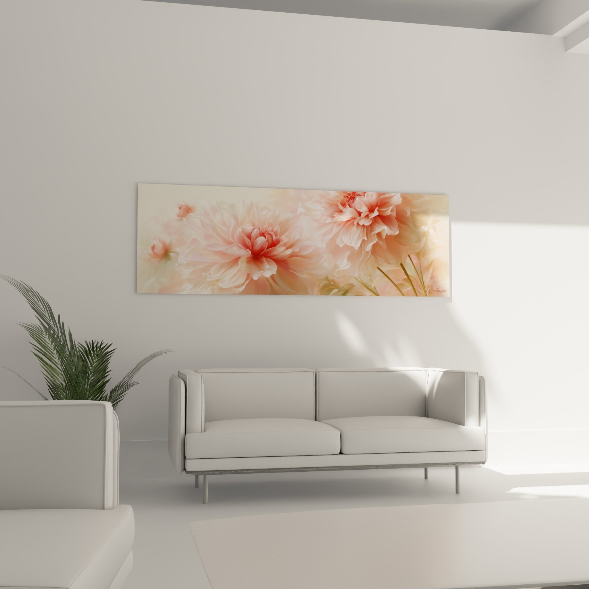 Pétales de dahlia rose pâle et beige suspendus au-dessus d'un canapé dans un salon lumineux