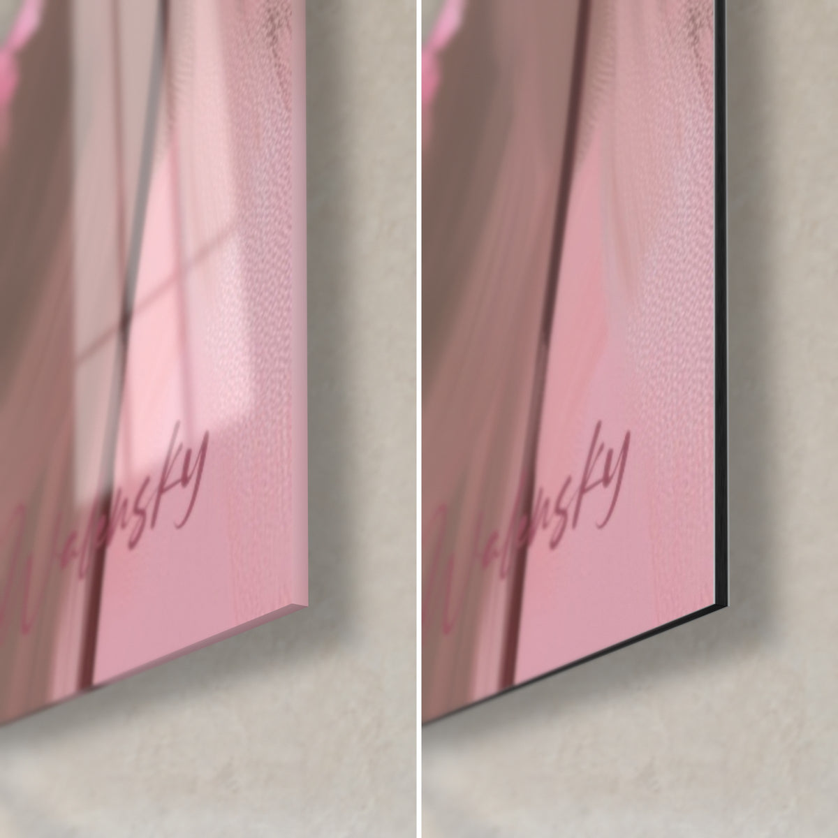 Quadro dalia rosa pallido, angolo in basso a destra: vetro acrilico lucido a sinistra, Dibond nero opaco a destra, spessore 3 mm