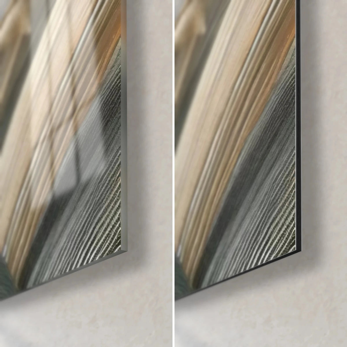 Gemälde Graureiher mit feinen grauen und goldenen Streifen, untere rechte Ecke: glänzendes Glas links, mattschwarzes Dibond rechts, 3 mm Stärke
