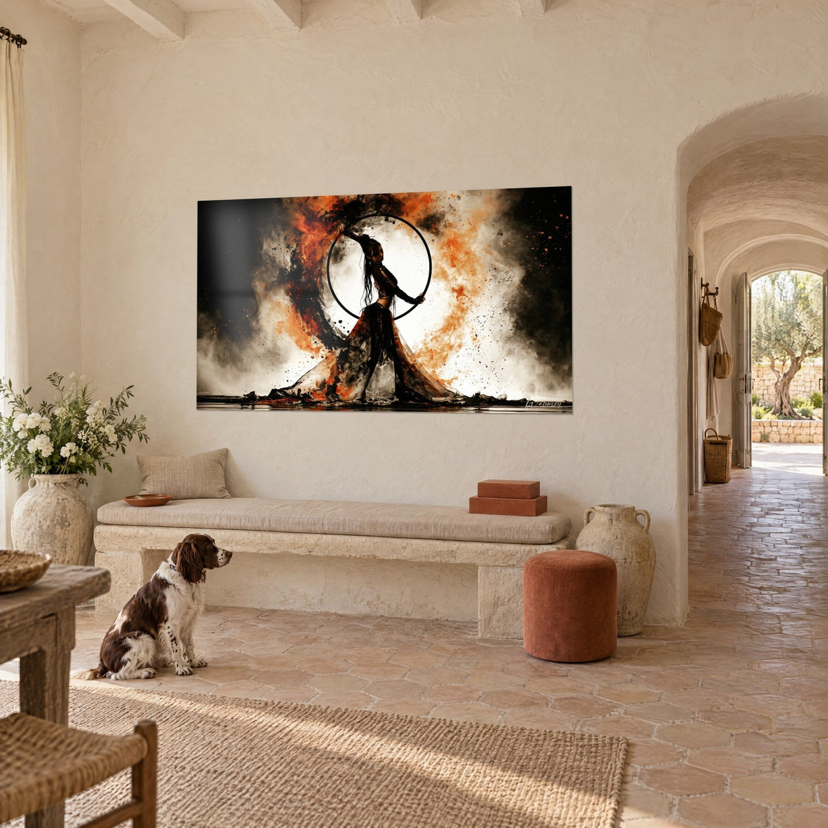 Tableau acrobate drapée de tulle noir devant un cercle blanc, flammes orange et encre noire, mas provençal, spaniel assis