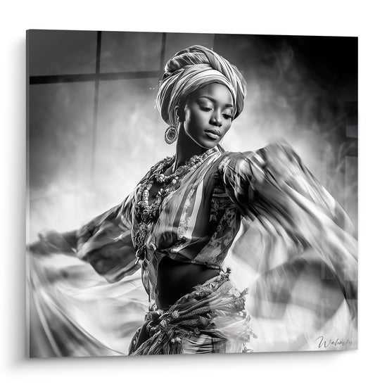 Danseuse en noir et blanc, voile blanc et gris anthracite déployé en plein mouvement