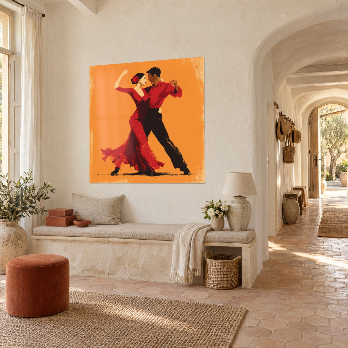 Quadro ballerina con fiore rosso tra i capelli, ballerino in camicia scarlatta, parete color crema e arco in pietra