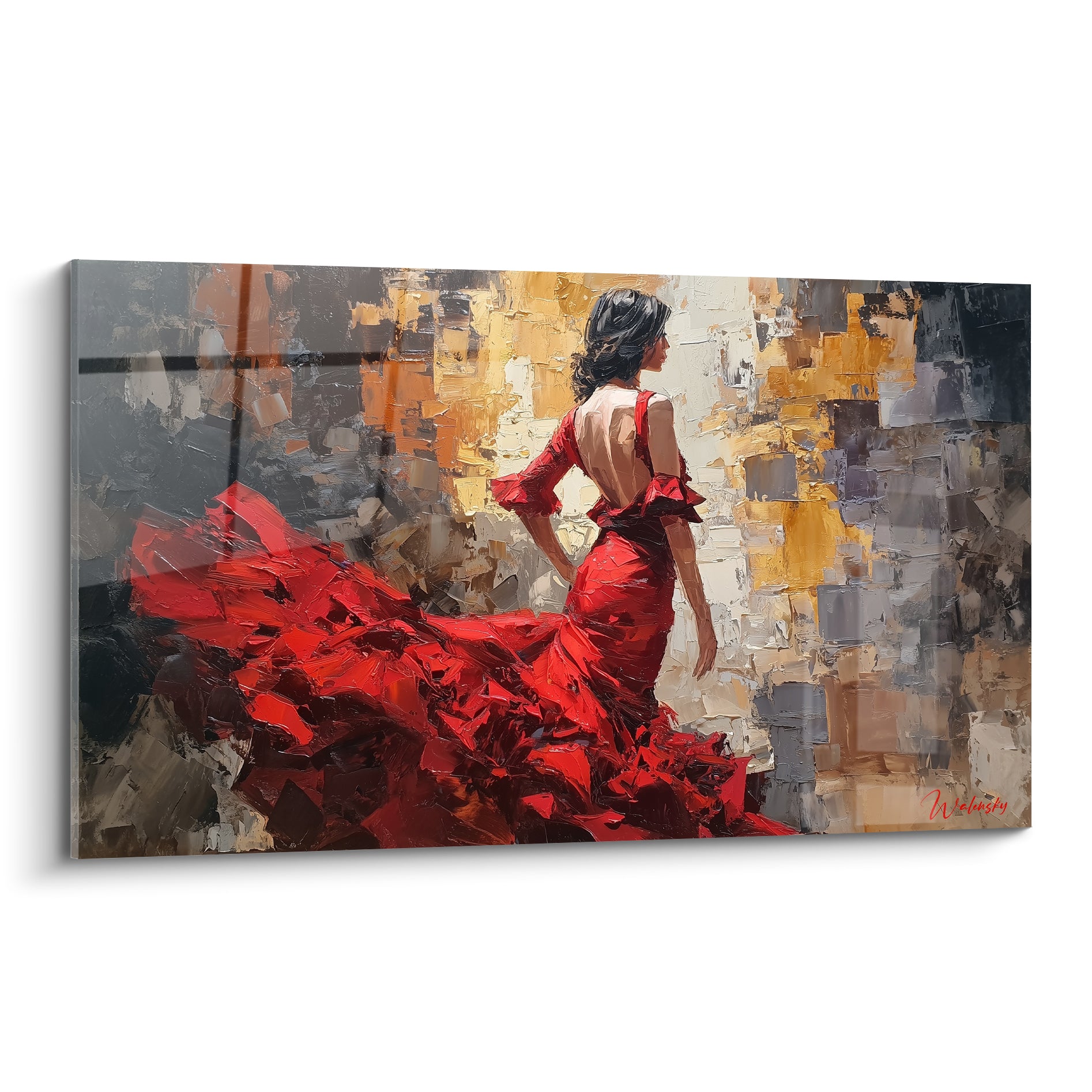 Danseuse dos nu en robe rouge tourbillonnante sur fond doré et anthracite texturé