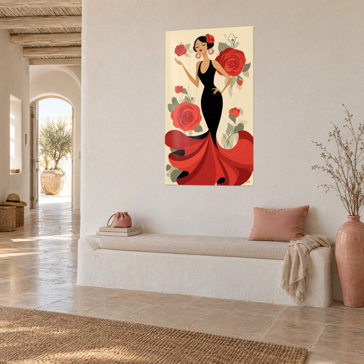 Tableau silhouette élancée aux boucles créoles, fleur rouge dans les cheveux, fond crème, mur blanc d'une maison méditerranéenne