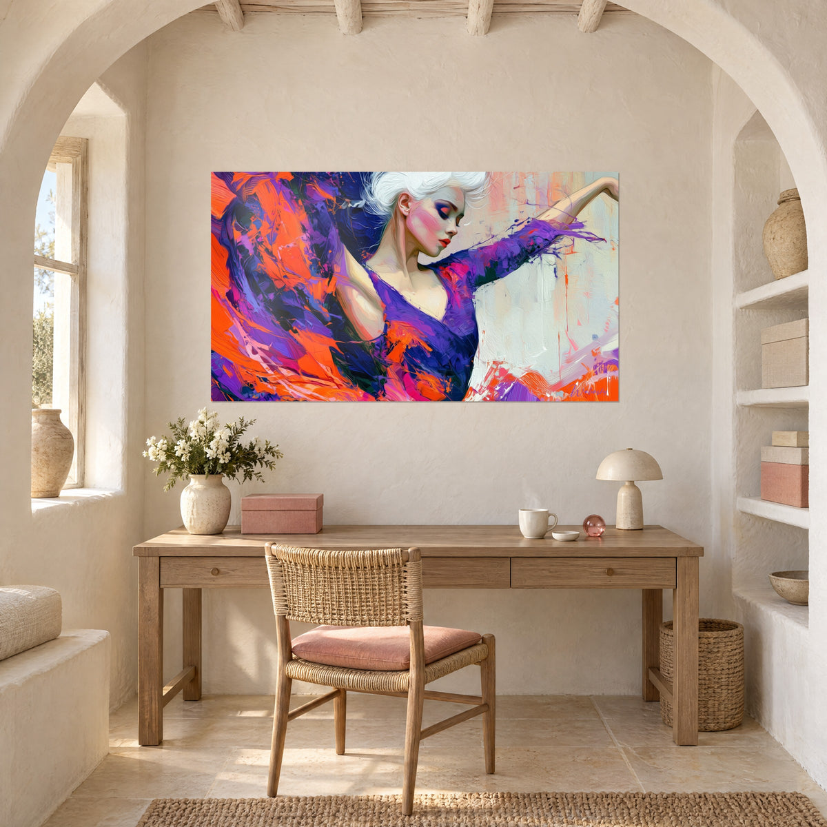 Gemälde Tanzsilhouette in Bewegung, violette Ärmel mit Spritzern aus Rosa und Orange, über einem Holzschreibtisch