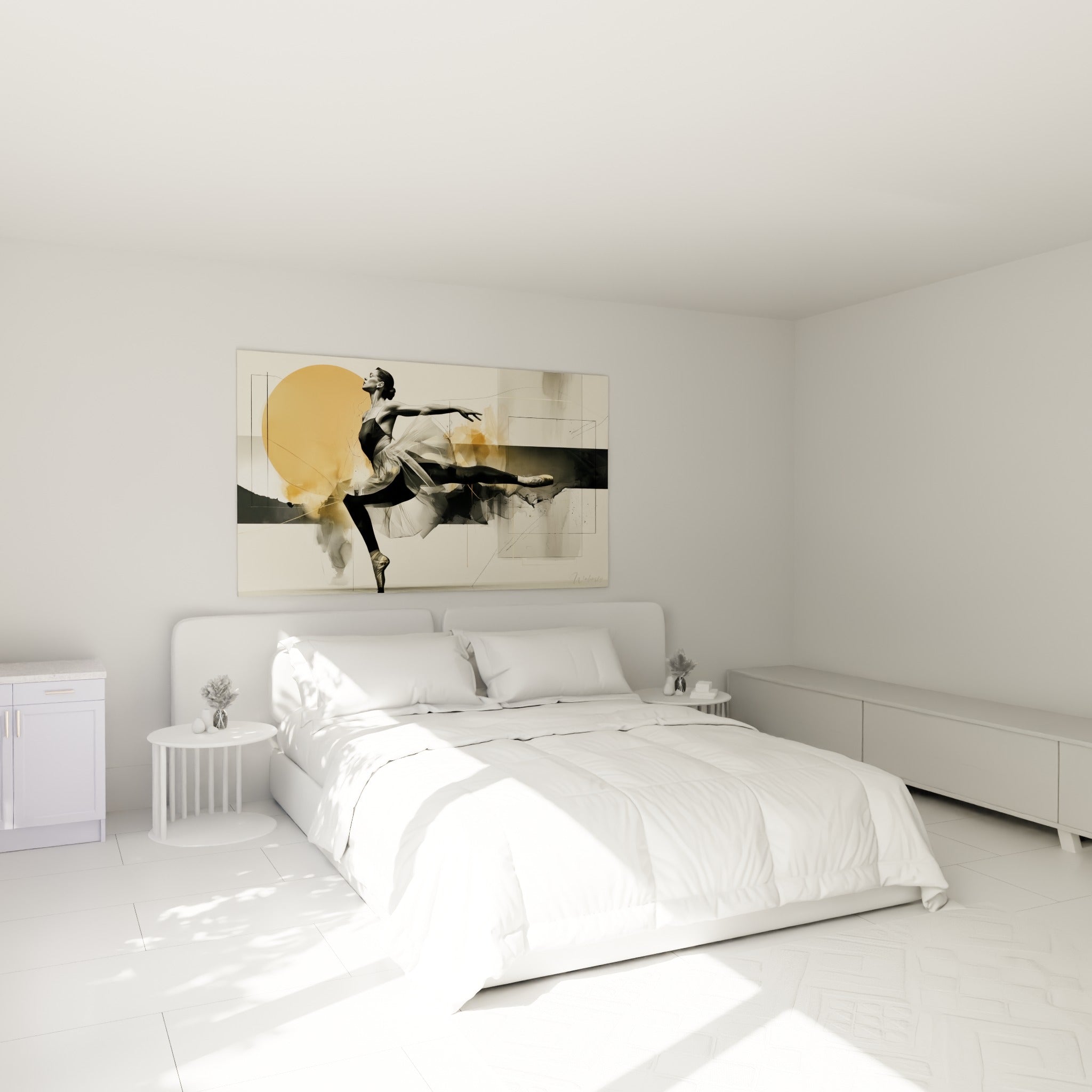 Ballerine graphique en plein geste, teintes crème et noires, accrochée au-dessus d'un lit dans une chambre claire