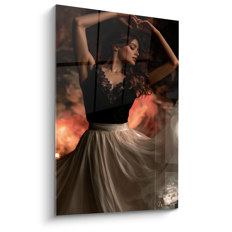 Tableau Danseuse corsage noir et jupe crème vaporeuse - Fenêtre à croisillons superposée - Edition Danseuse abstrait