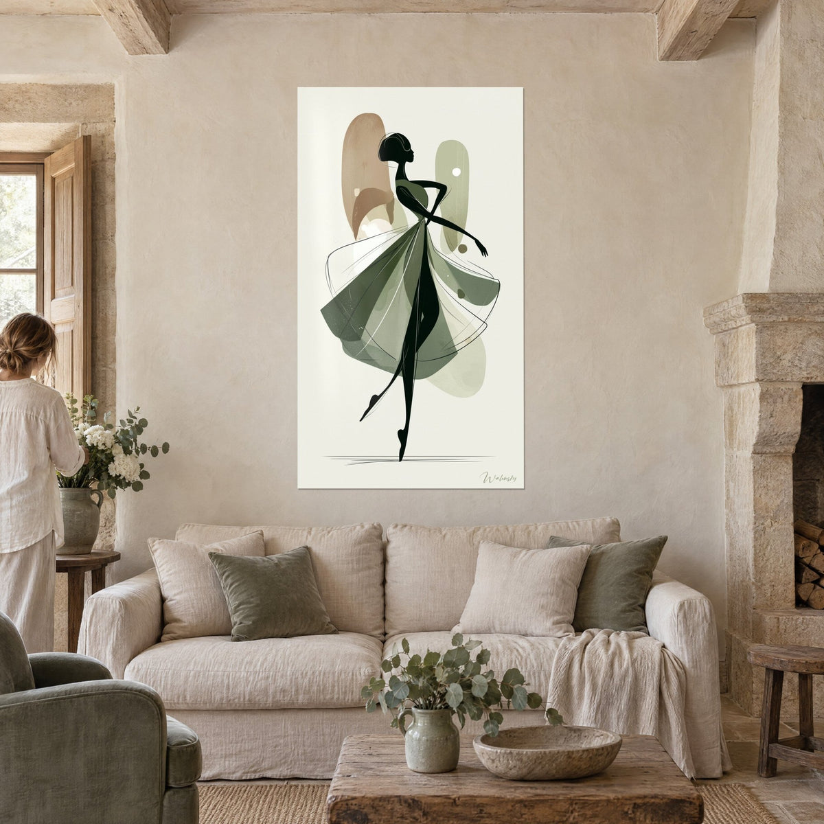 Tableau danseuse en pointes à jupe évasée vert olive et beige, deux personnes de dos, au-dessus d'un canapé dans un salon lumineux