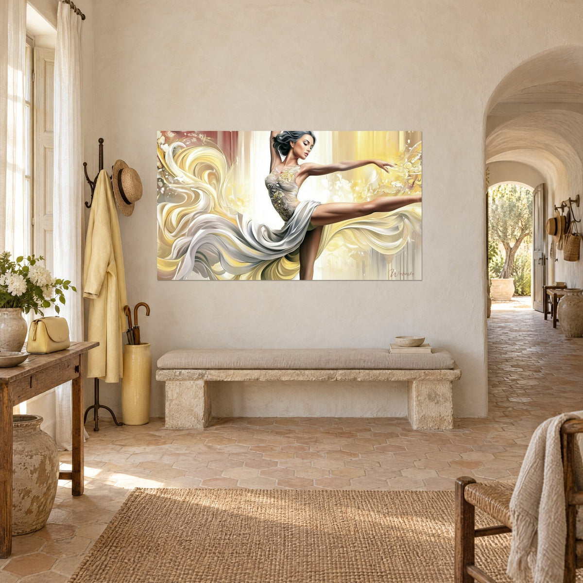 Tableau danseuse au corsage perlé, bras levé et tourbillon de soie gris perle et jaune pâle, mas provençal, vue de trois-quarts