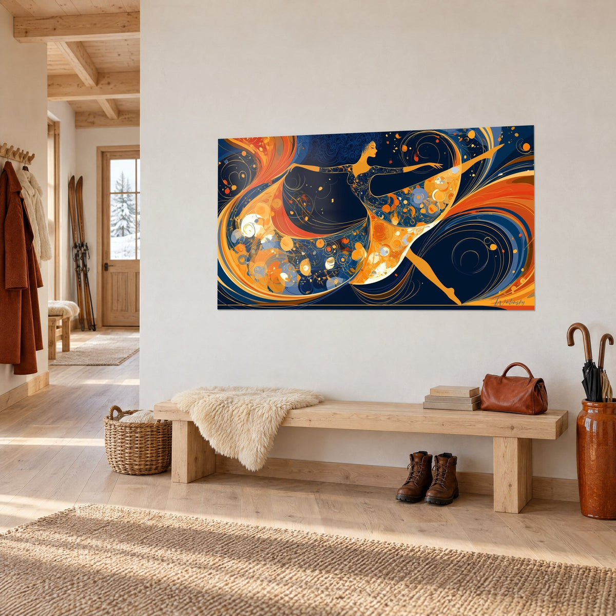 Tableau ballerine stylisée en pleine arabesque, volutes bleu nuit et orange vif, accroché sur un mur blanc d'un chalet clair