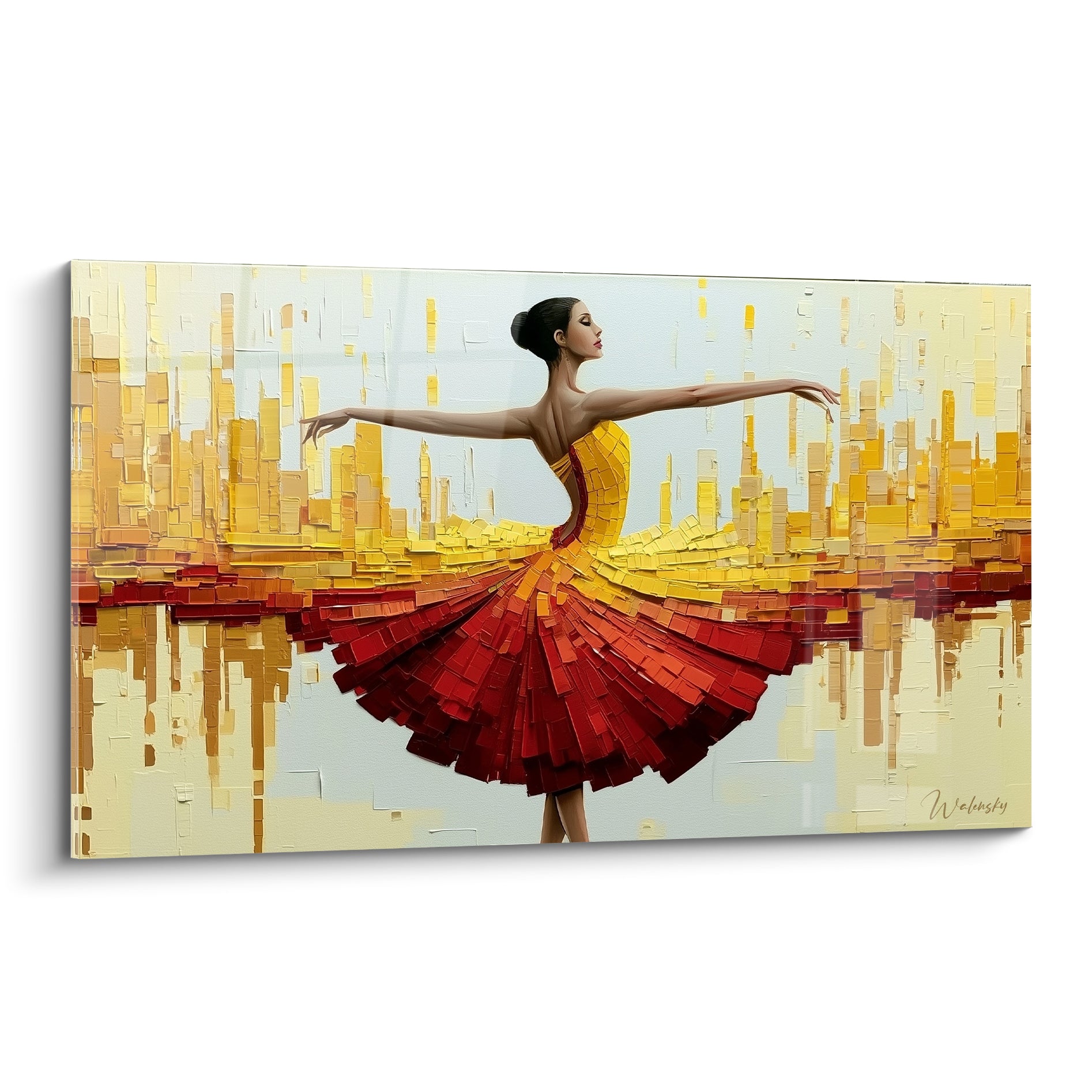 Danseuse abstrait en robe jaune doré et jupe rouge, bras ouverts en pleine révérence texturée