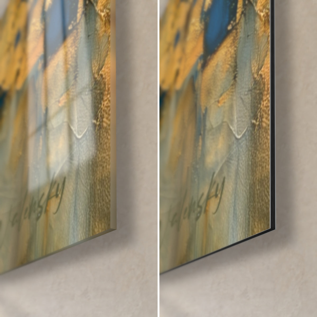 Tableau ballerine bleue aux éclats d'or, coin bas droit : verre acrylique brillant reflétant la lumière, alu Dibond mat, tranche de 3 mm