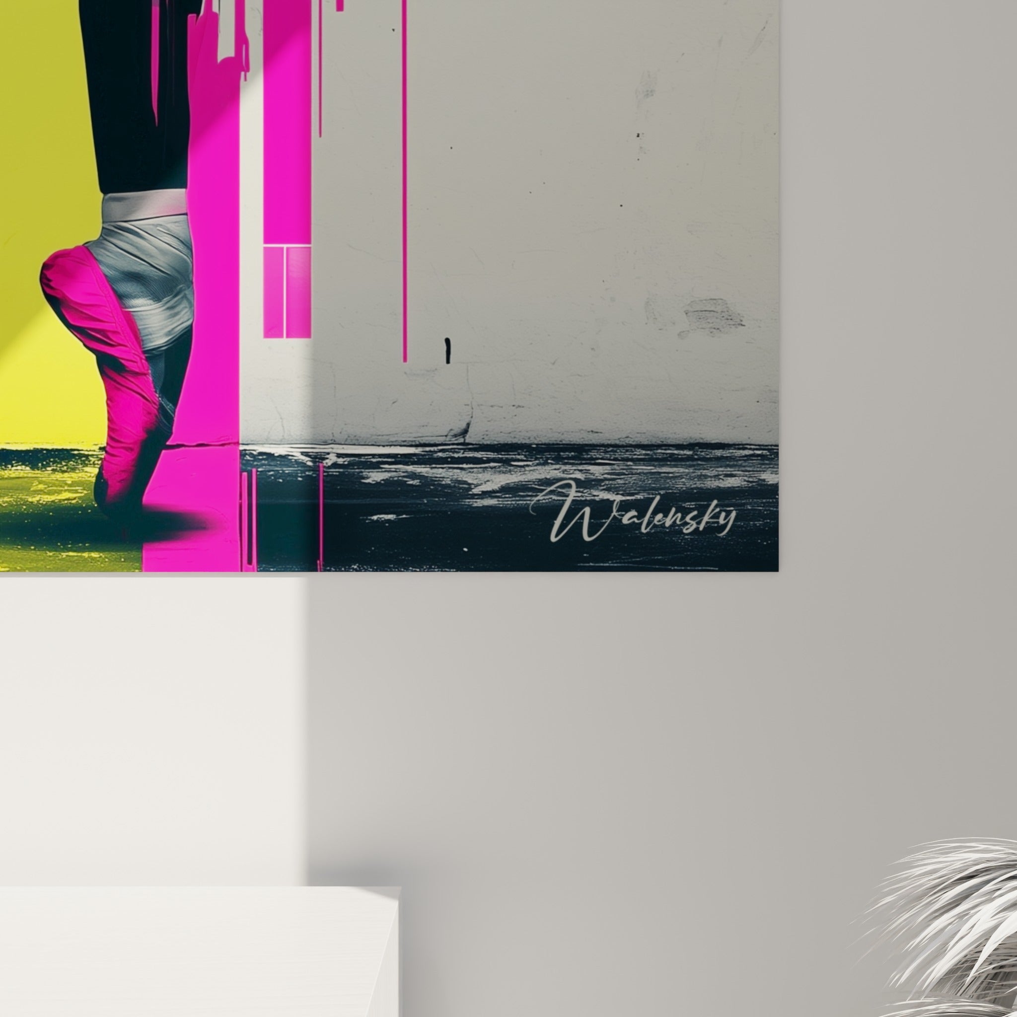 Éclaboussures roses et jaunes du tableau Danseuse abstrait révélant le grain et les empâtements de l'impression