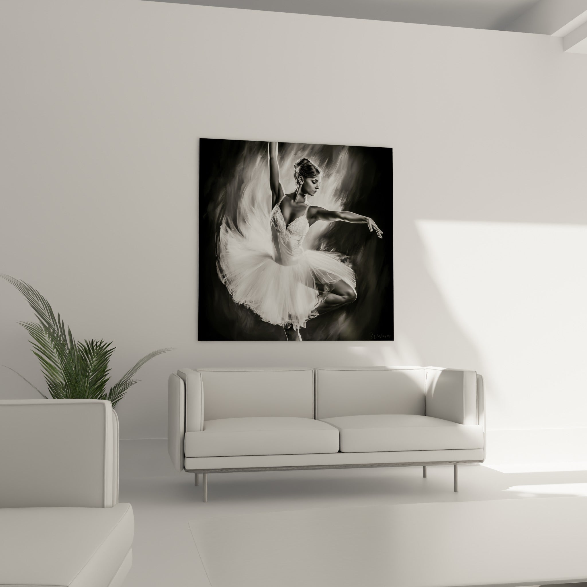 Arabesque figée en noir et blanc, danseuse abstrait au-dessus d'un canapé dans un salon lumineux