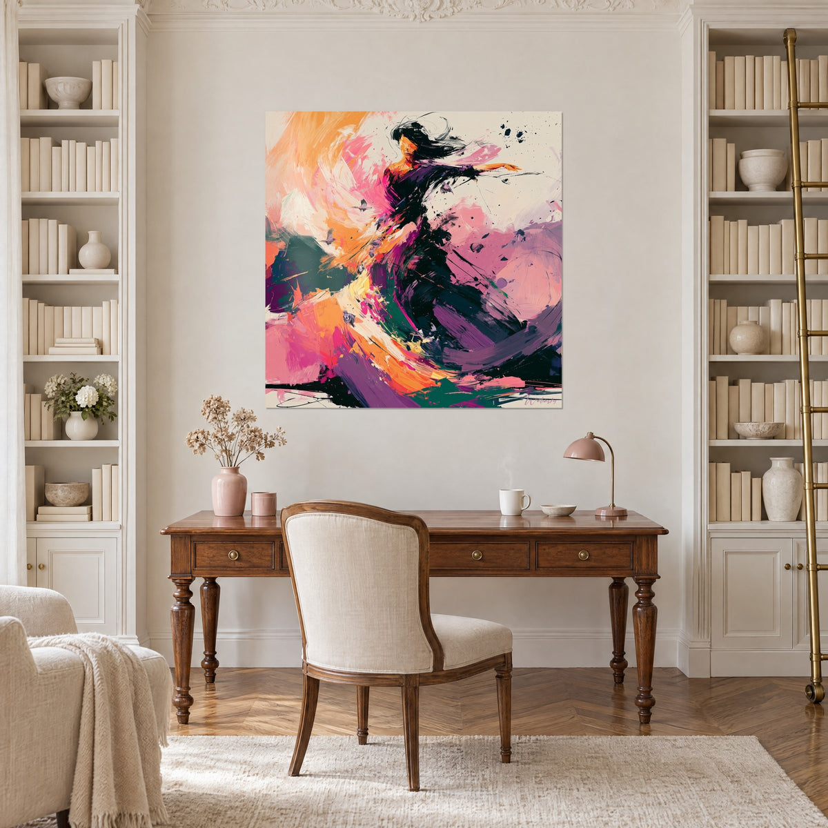 Schilderij dansbeweging in violette en gele strepen, grijze vogels in volle vlucht, tussen twee boekenkasten van een werkkamer