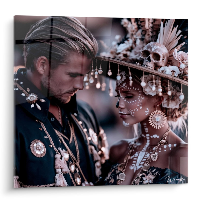 Tableau Couple orné bijoux dorés et fleurs - Étreinte cérémonielle - Edition Dia de los Muertos