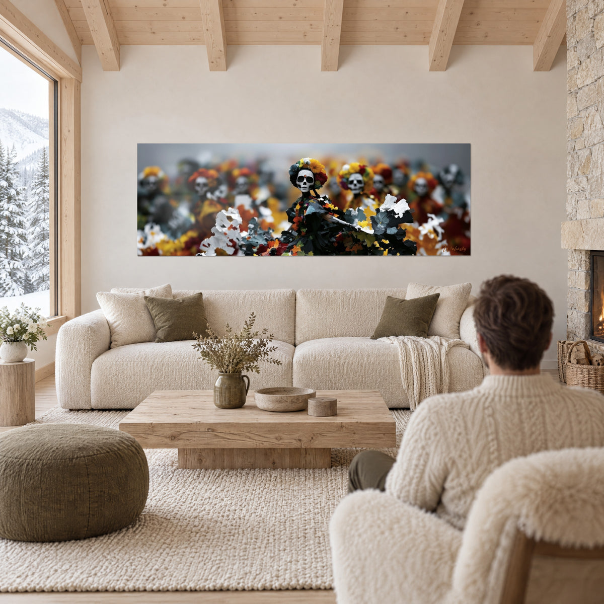 Gemälde Catrina mit weißem Totenschädel, gekrönt mit gelben Ringelblumen und roten Rosen, unscharfer Hintergrund, über einem Sofa in einem hellen Wohnzimmer