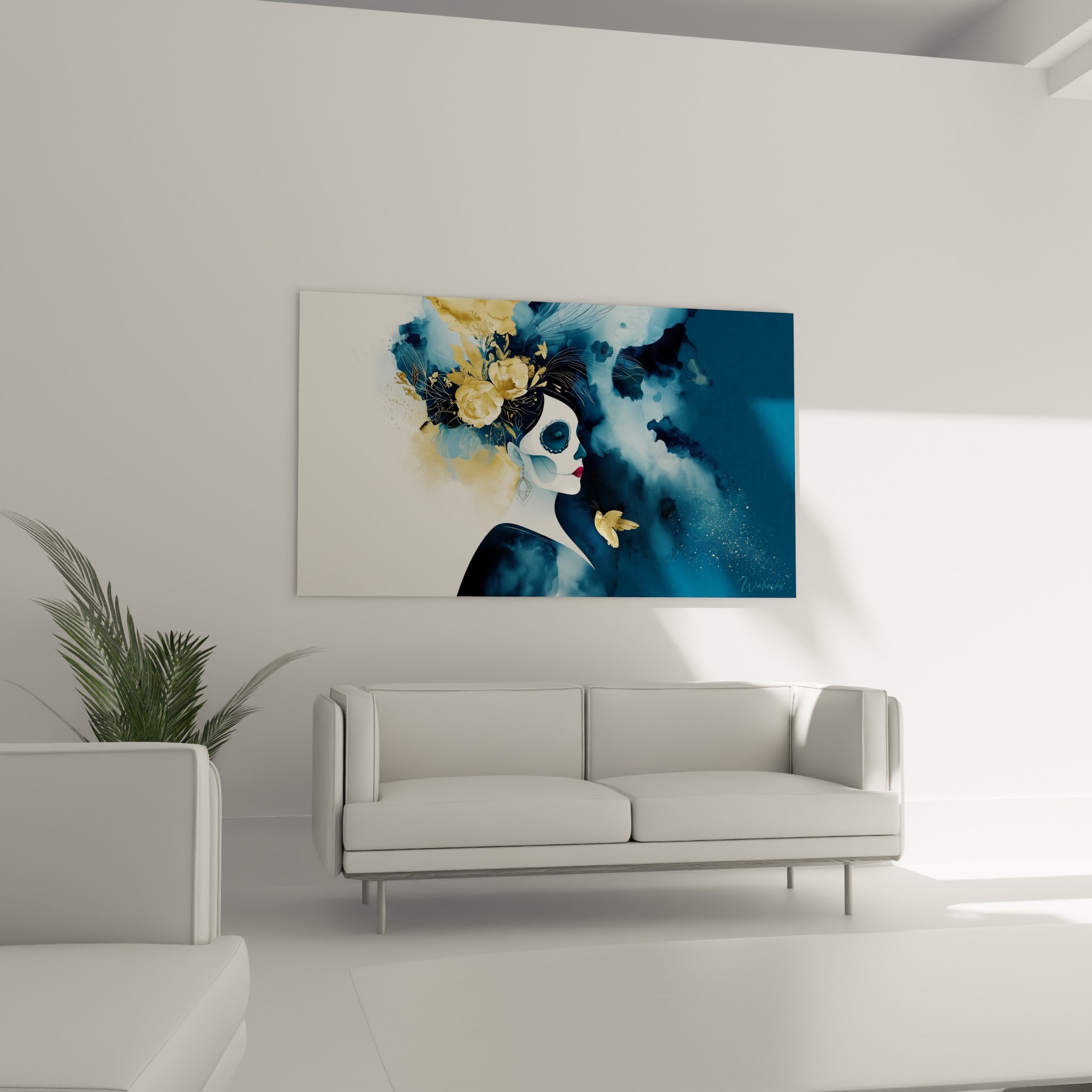 Silhouette de Catrina aux fleurs dorées sur fumée bleu marine, au-dessus d'un canapé dans un salon lumineux