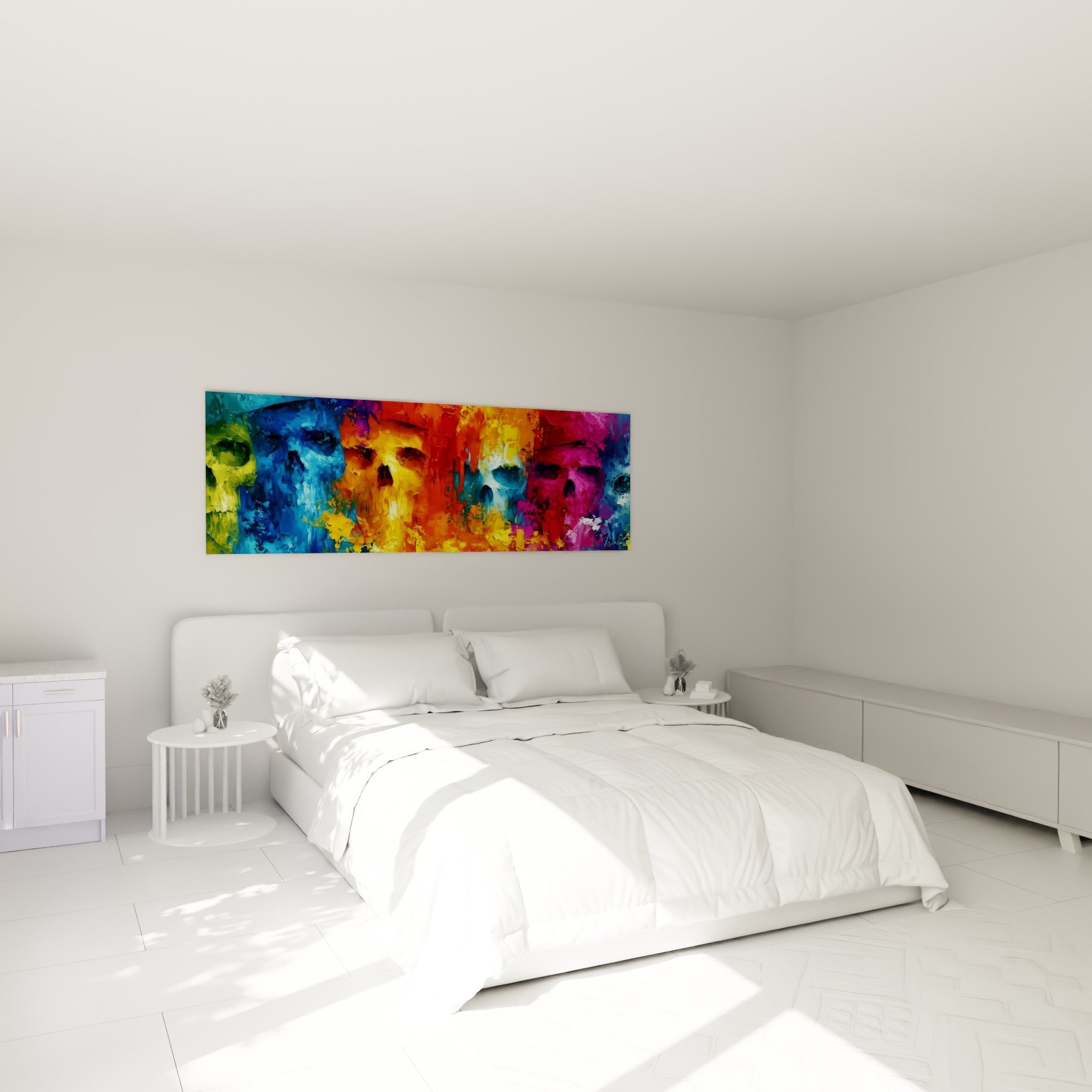 Crânes colorés Dia de los Muertos aux teintes turquoise et fuchsia au-dessus d'un lit dans une chambre claire