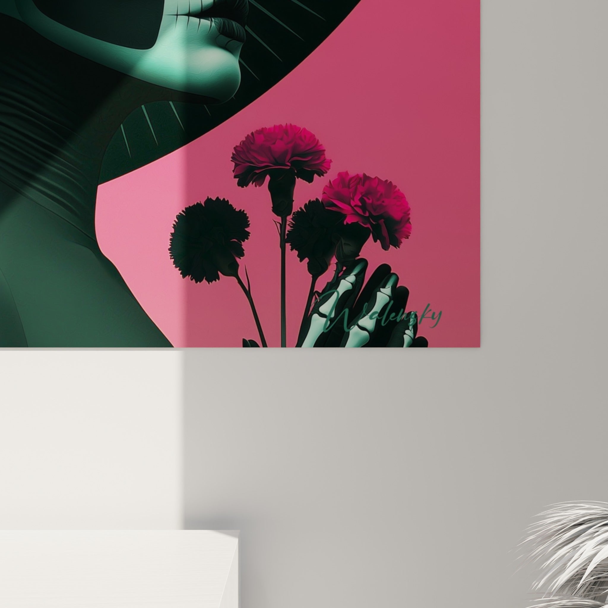 Grain rapproché des maquillages turquoise et pétales bordeaux dévoilant les détails peints du Dia de los Muertos