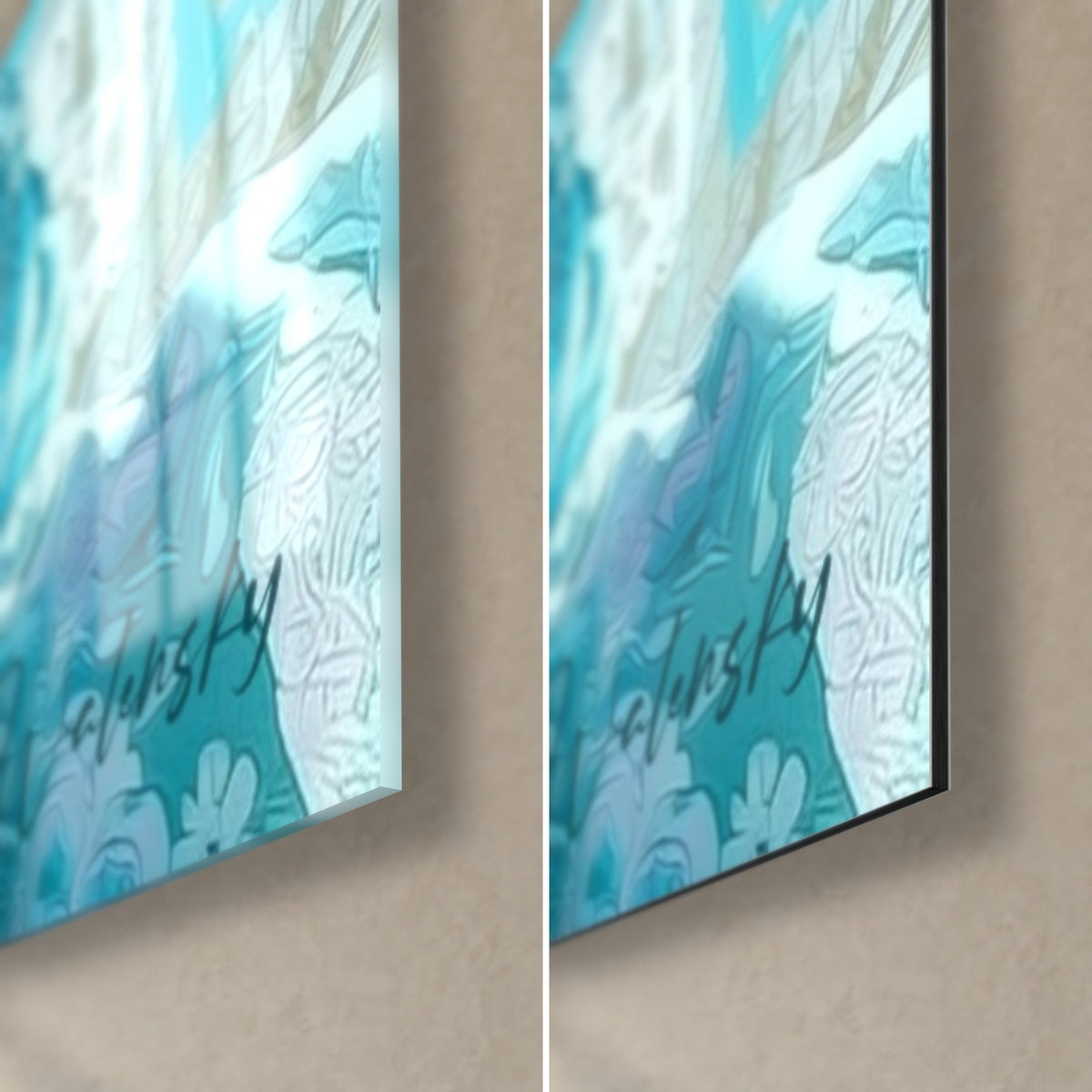 Wall art skulls with turquoise floral patterns, bottom right corner: glossy acrylic glass on the left, matte black Dibond on the right