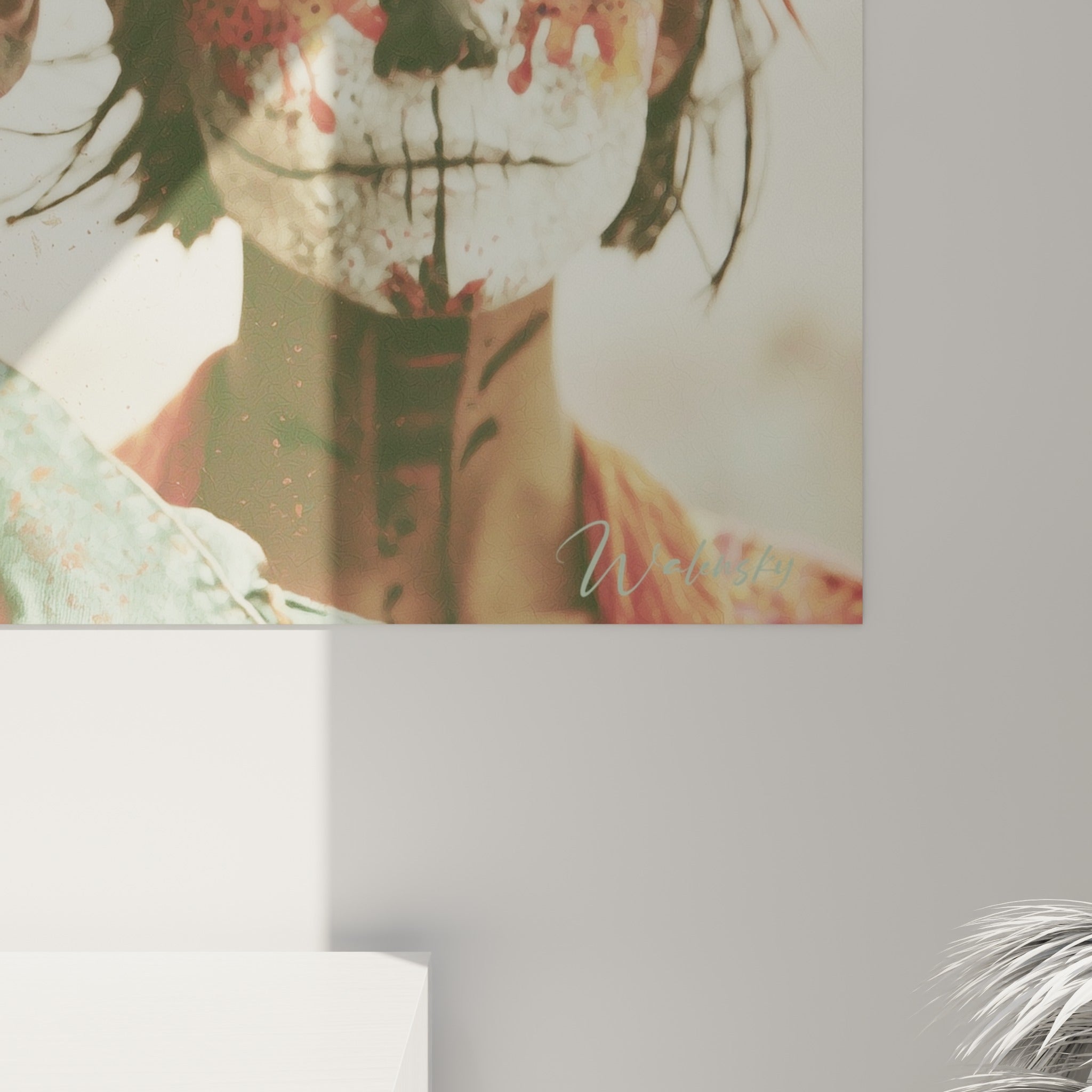 Détail texturé du tableau Dia de los Muertos, grain patiné et coulures ocre entre rose poudré et noir profond