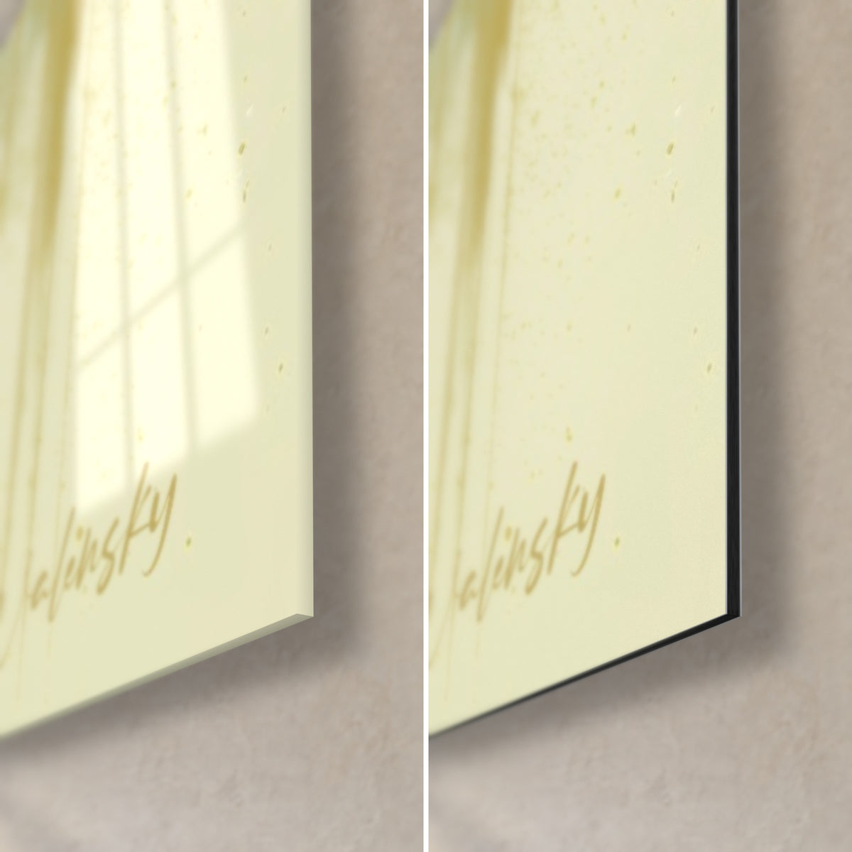 Quadro teschio ornato di profilo, angolo in basso a destra: vetro acrilico lucido con riflessi, alluminio Dibond nero opaco, spessore 3 mm