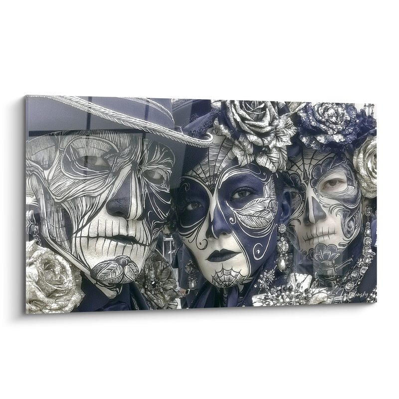 Tableau Trio de visages bleu marine et argenté aux roses scintillantes - Chapeau à corde blanche - Edition Dia de los Muertos