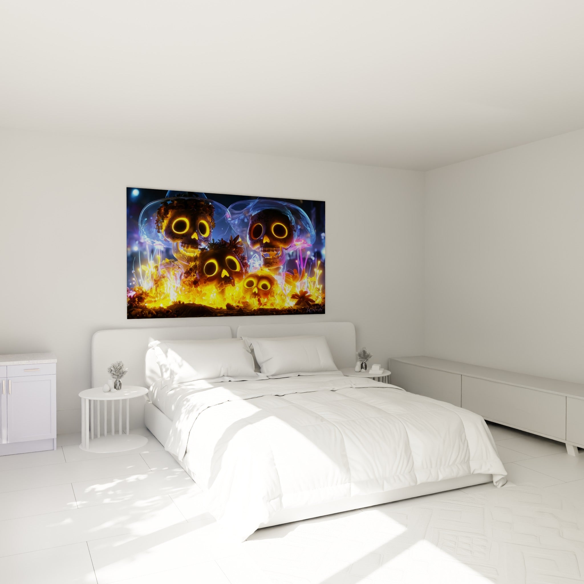 Visages ossus illuminés de jaune vif surplombant des flammes dorées, au-dessus d'un lit dans une chambre claire