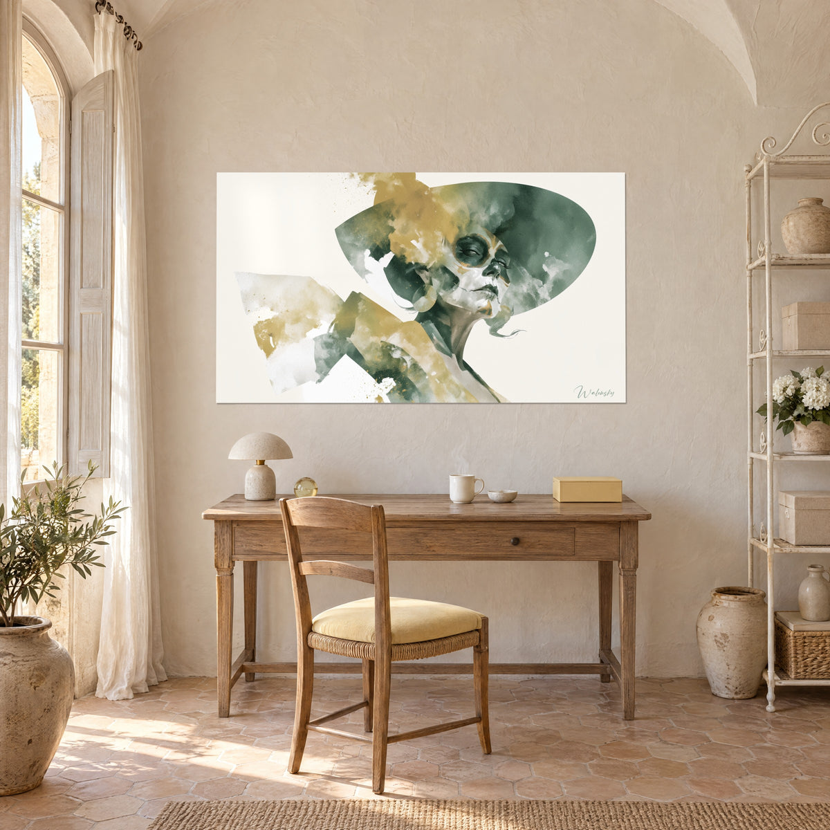 Gemälde skelettartiges Gesicht mit ausladendem Hut, dunkelgrüne und gelbocker Aquarellwolken, über einem Holzschreibtisch