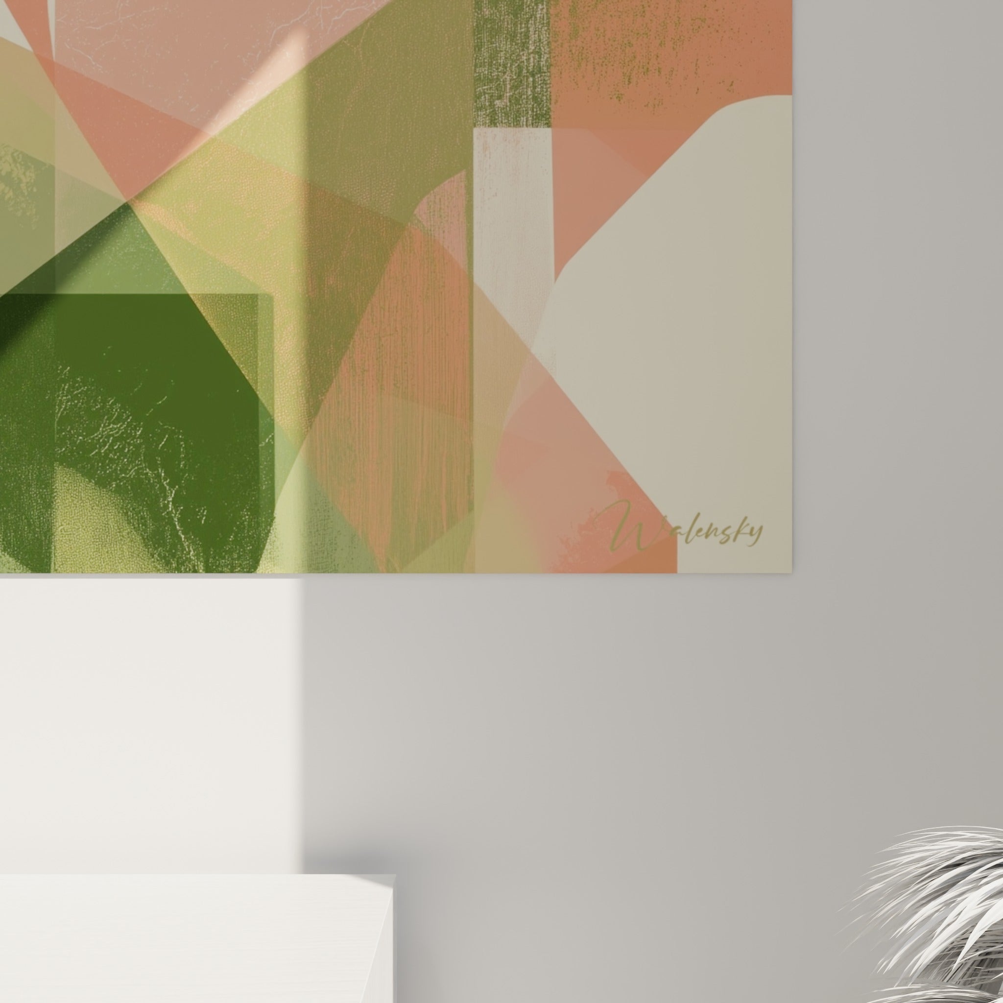 Empâtements de corail translucide et vert olive se croisant en couches superposées sur la toile du dragon