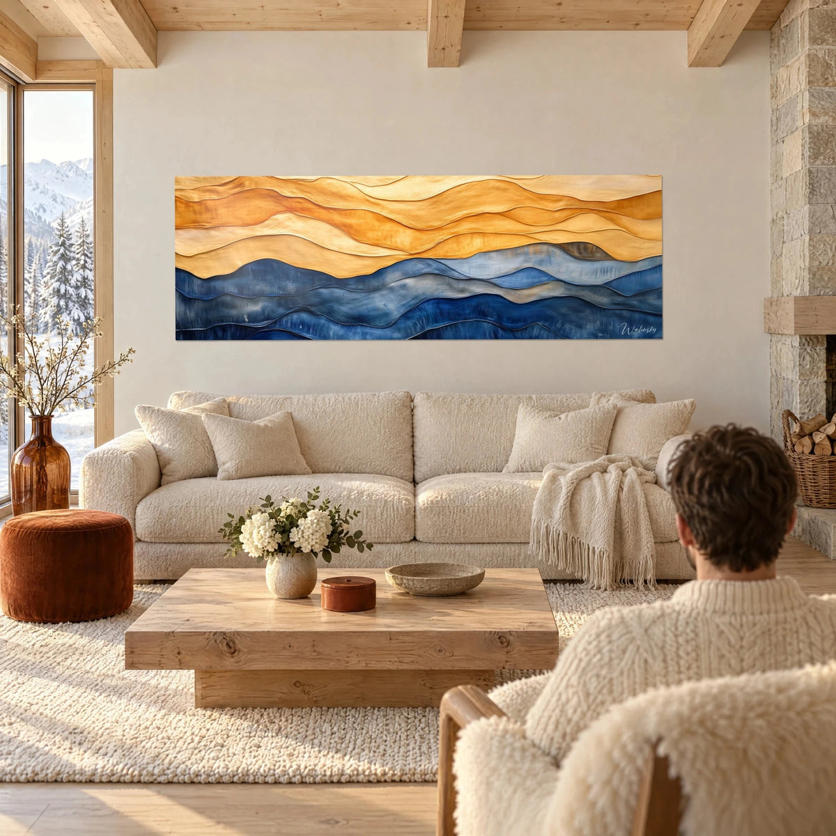 Schilderij okerkleurige en honingkleurige zandgolven op marineblauwe deining, reliëf met structuur, boven een bank in een lichte woonkamer