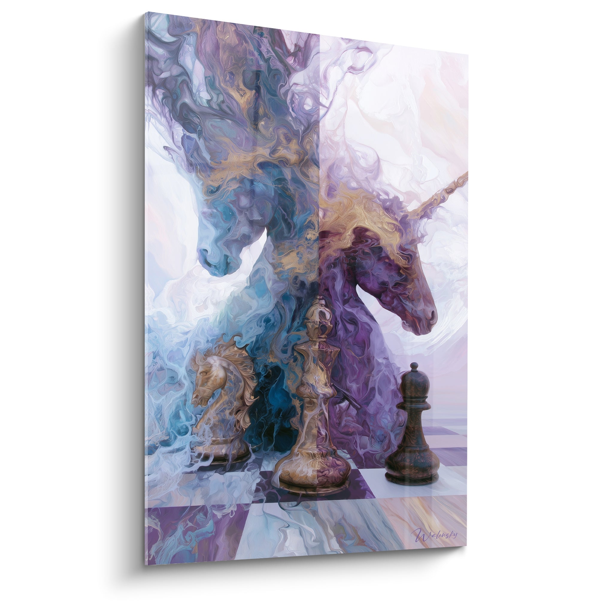 Chevaux de fumée bleu marine et violette dominant un échiquier aux pièces dorées et anthracite