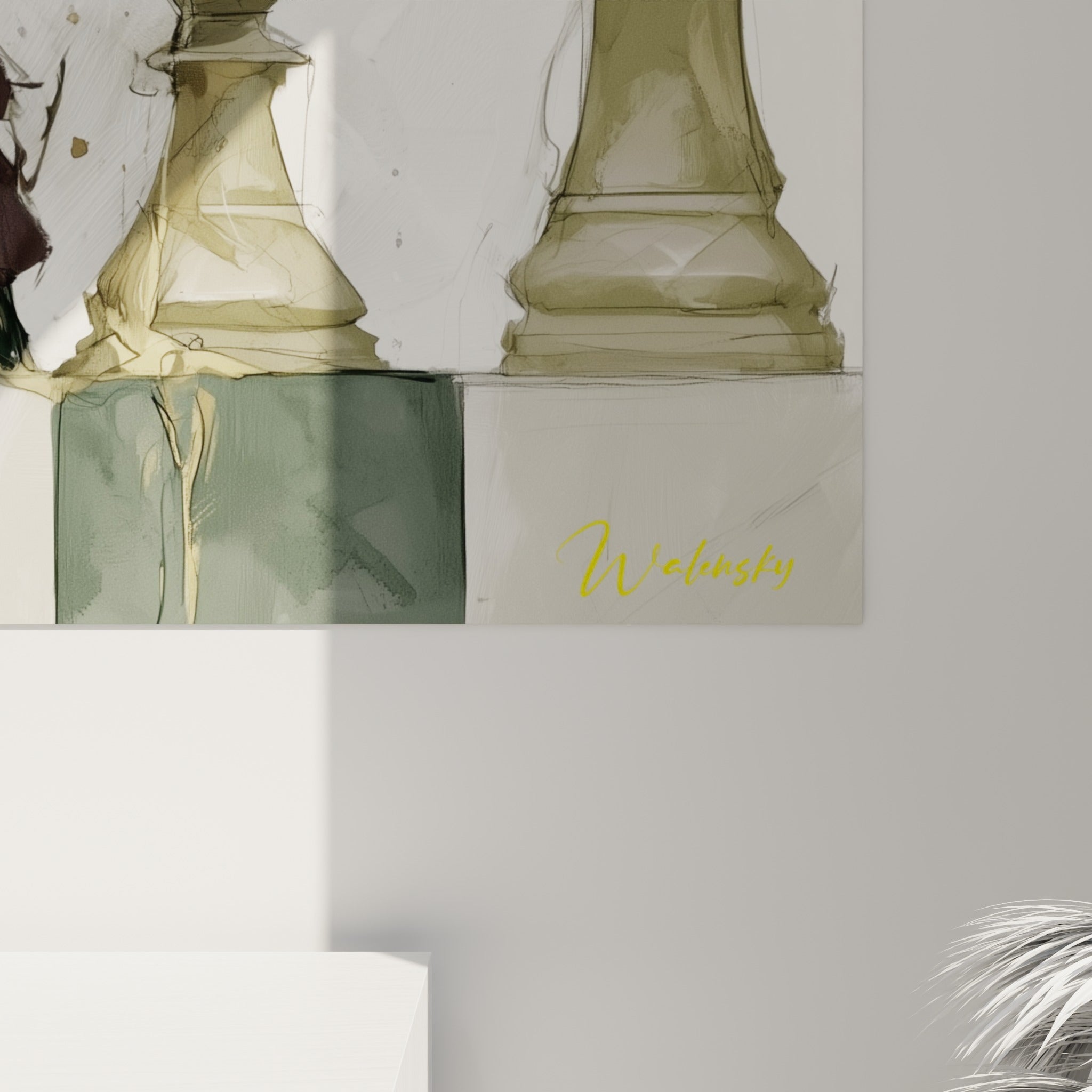 Détail des coulures dorées et noires sur les pièces d'échecs, grain de peinture et empâtements visibles