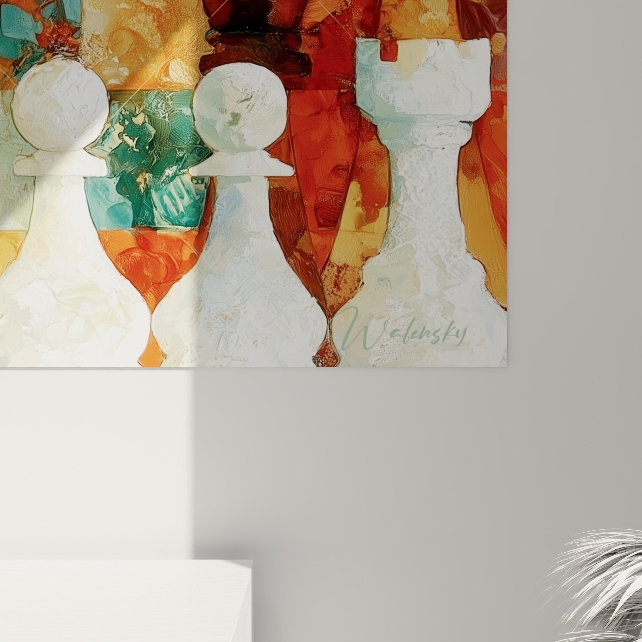 Détail du grain peint sur les carreaux bleu marine et orangés entourant les pièces blanches