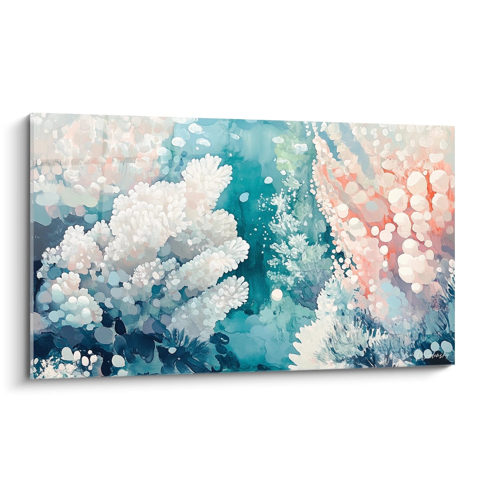 Un tableau océanique représentant un récif corallien stylisé avec des formations blanches immaculées se détachant sur un fond turquoise profond, des textures variées créant du relief et des touches corail sur la droite apportant chaleur et contraste.
