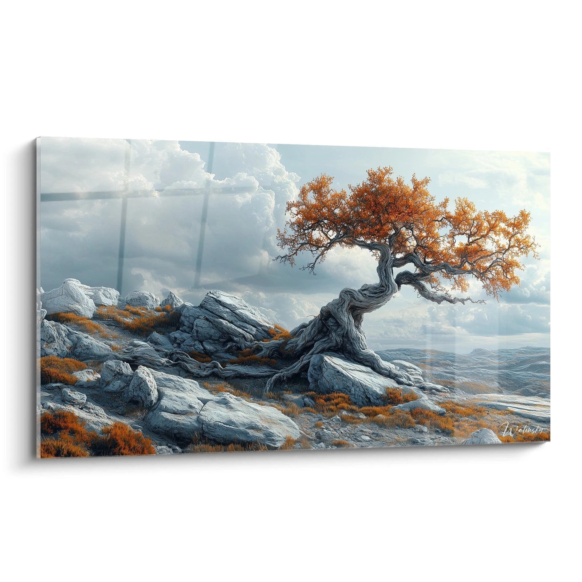 Un tableau arbre solitaire représentant un spécimen aux feuilles orangées sur un promontoire rocheux gris, avec un tronc tortueux s'agrippant aux pierres, sous un ciel nuageux dramatique.

