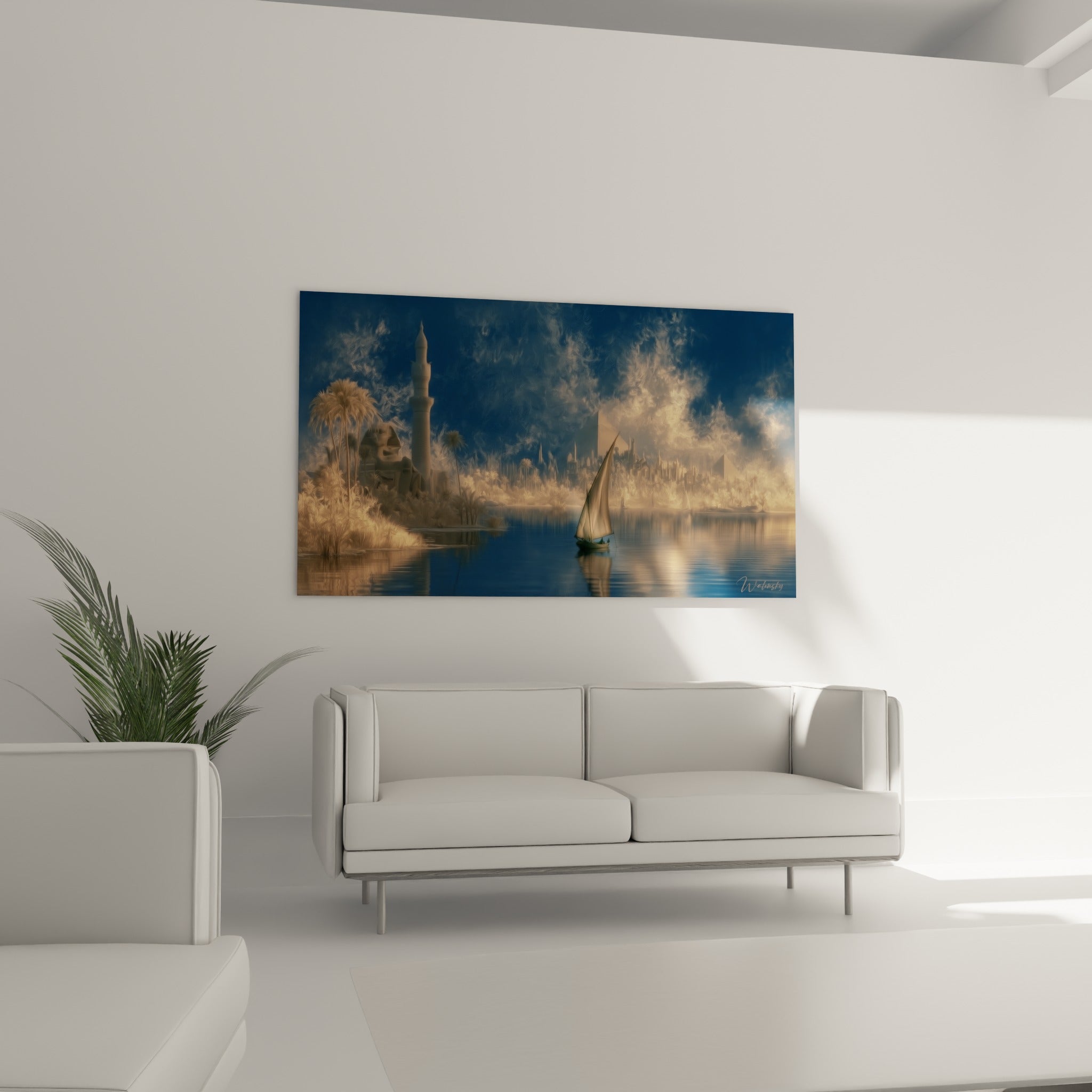Barque égyptienne fendant l'eau calme entre reflets ocre et bleu nuit, au-dessus d'un canapé dans un salon lumineux