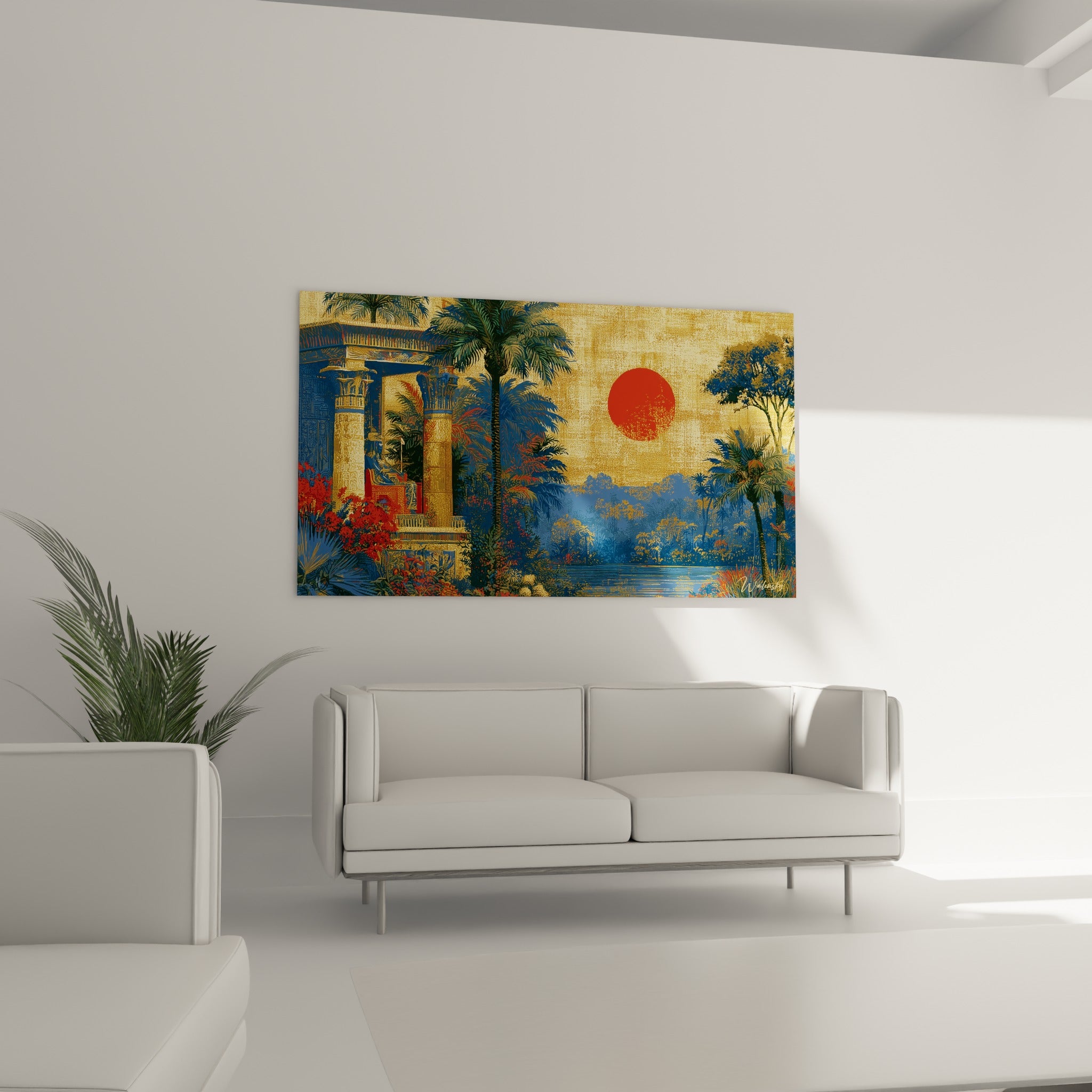 Colonnes dorées et rivière bleue du tableau égyptien placées au-dessus d'un canapé dans un salon lumineux